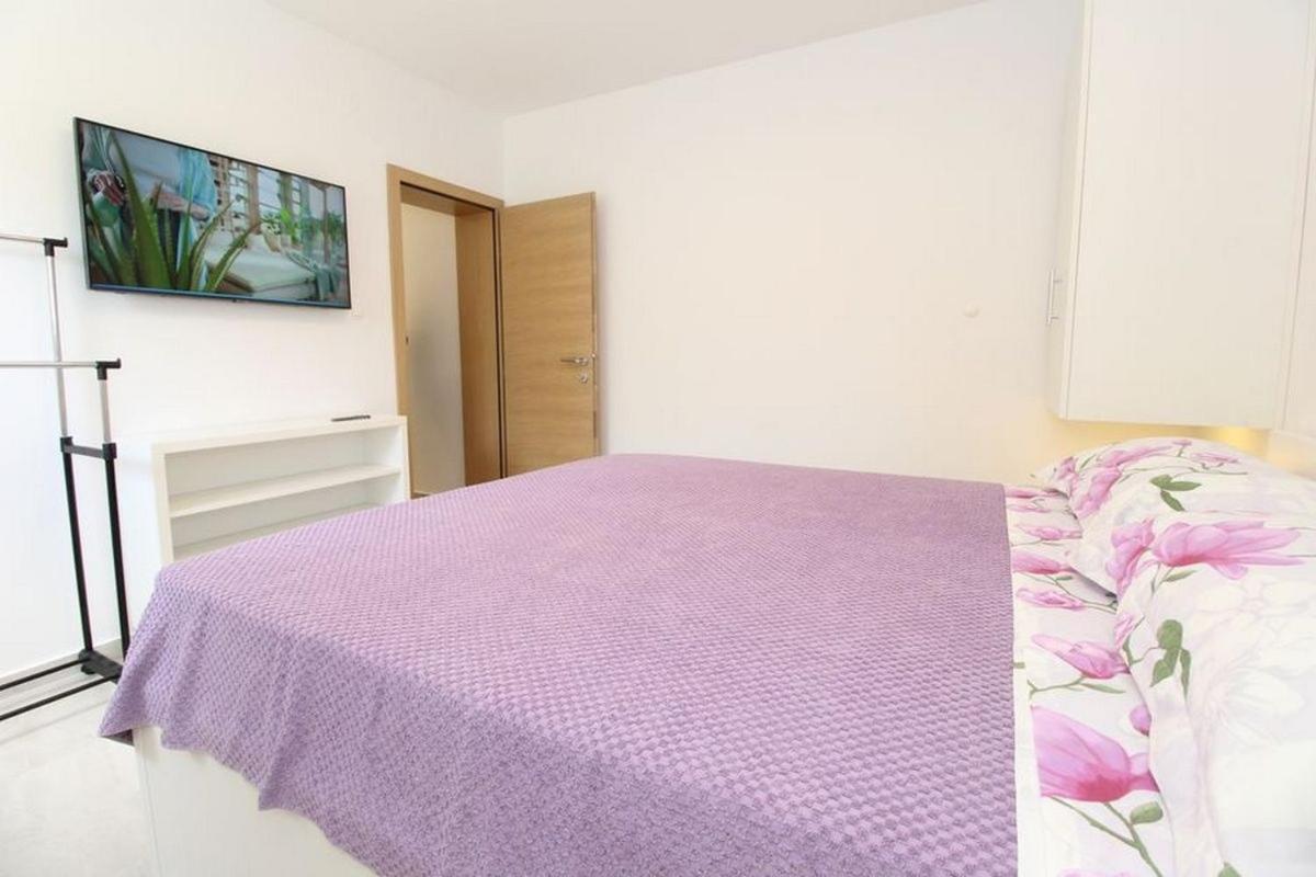 Apartments By The Sea Mandre, Pag - 6284 Kolan Zimmer foto